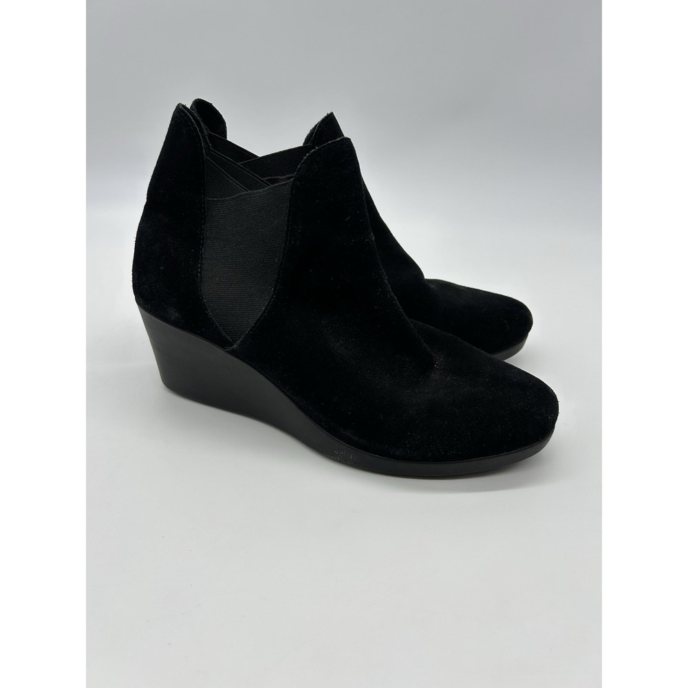 Crocs Leigh Womens Black Suede Wedge Chelsea Boots Ankle Booties Comfort Sz 9.5